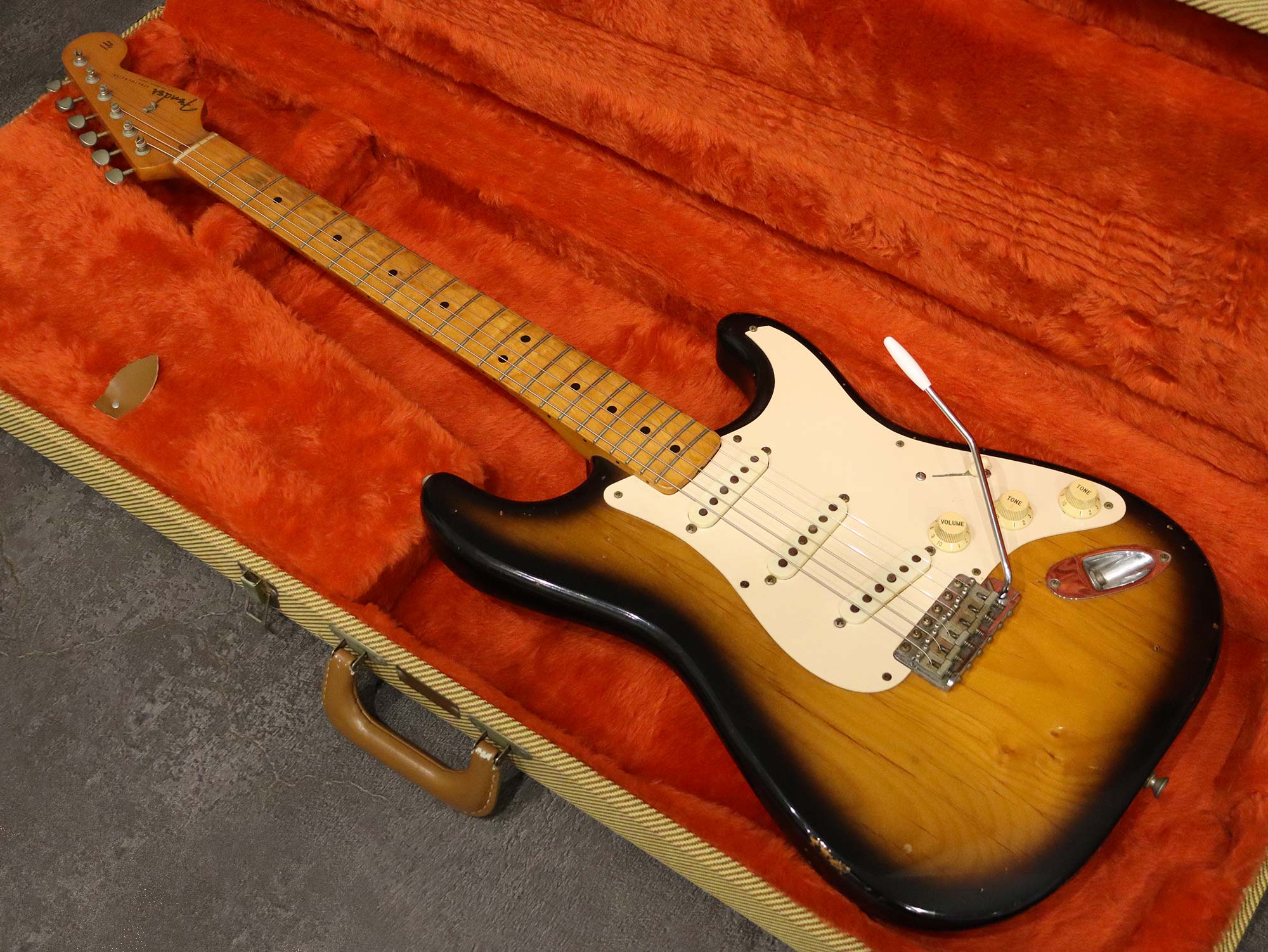 Fender - Used American Vintage '57 Reissue Strat & case